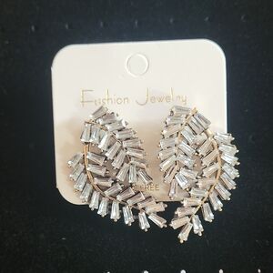 Elegant Silver Crystal Earrings